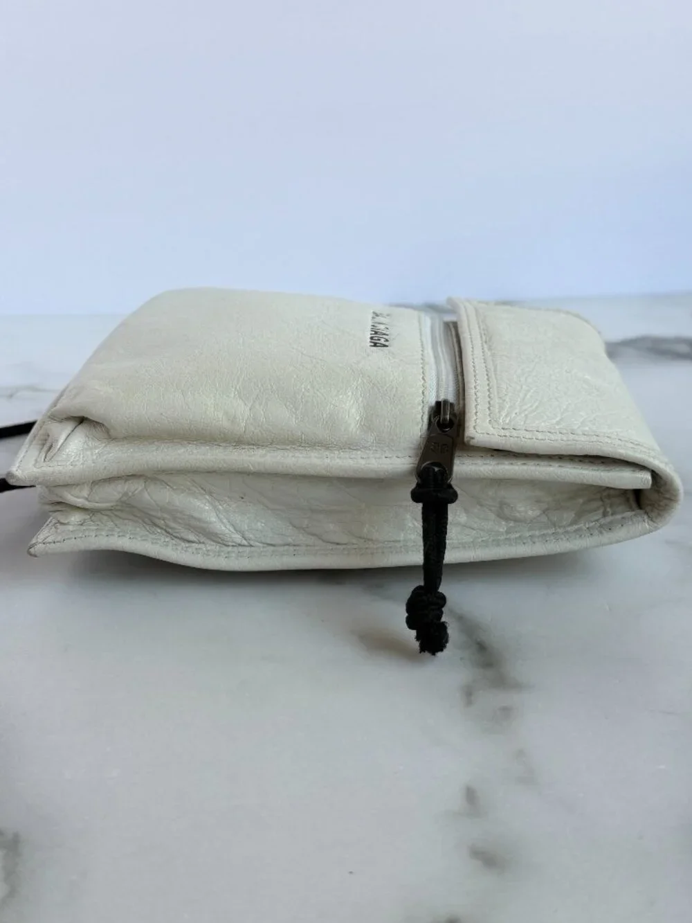 Balenciaga Explorer White Leather Crossbody Pouch Shoulder Bag AUTHENTIC